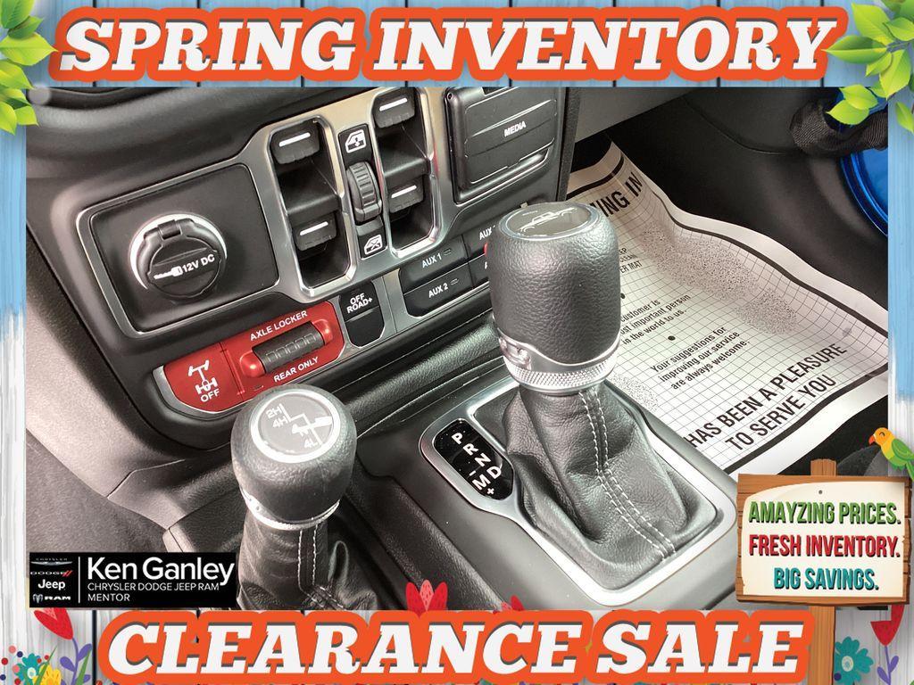 new 2026 Jeep Gladiator car, priced at $50,038