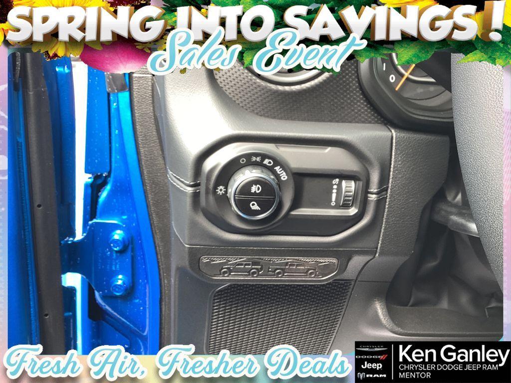 new 2026 Jeep Gladiator car, priced at $54,380