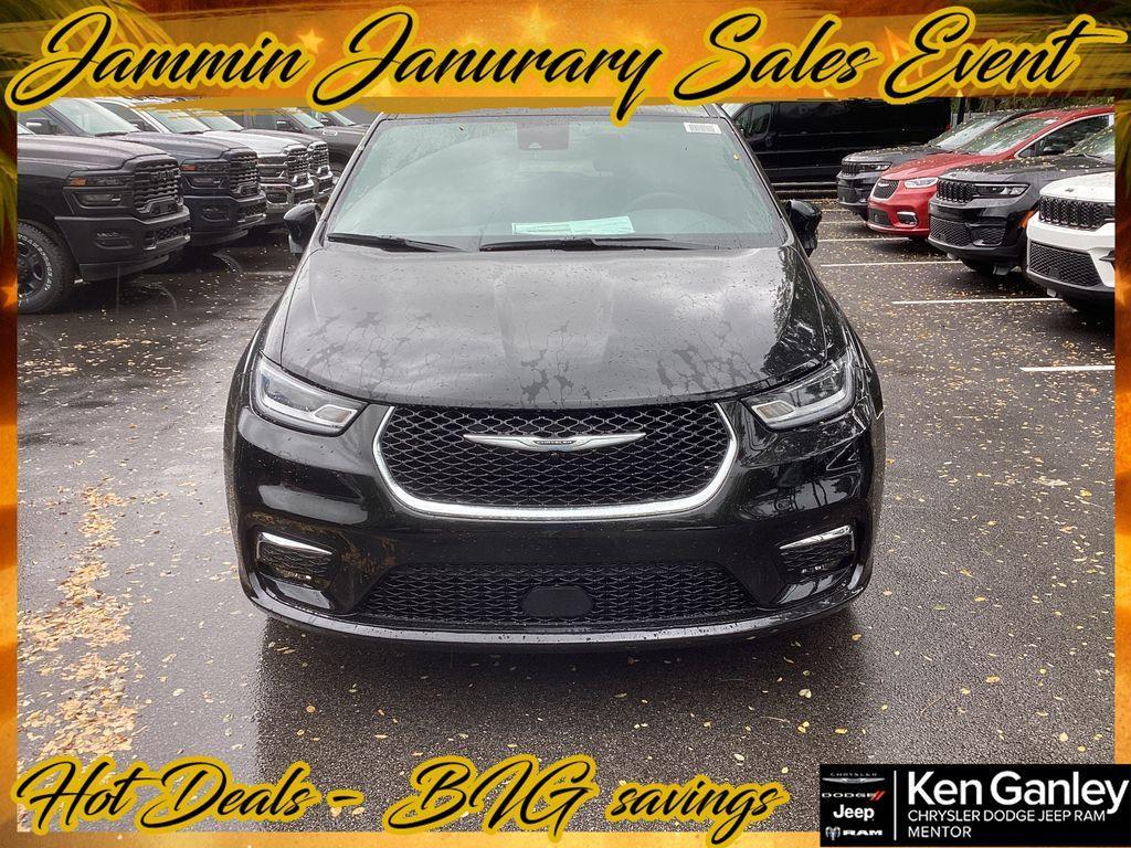 new 2026 Chrysler Pacifica car, priced at $43,167