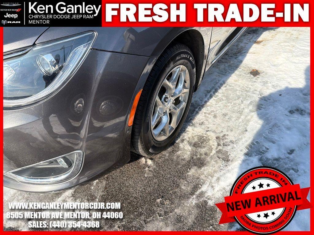 used 2019 Chrysler Pacifica car, priced at $18,550