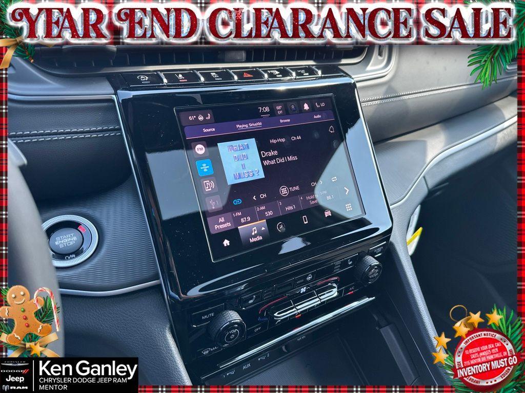 new 2025 Jeep Grand Cherokee car, priced at $39,291