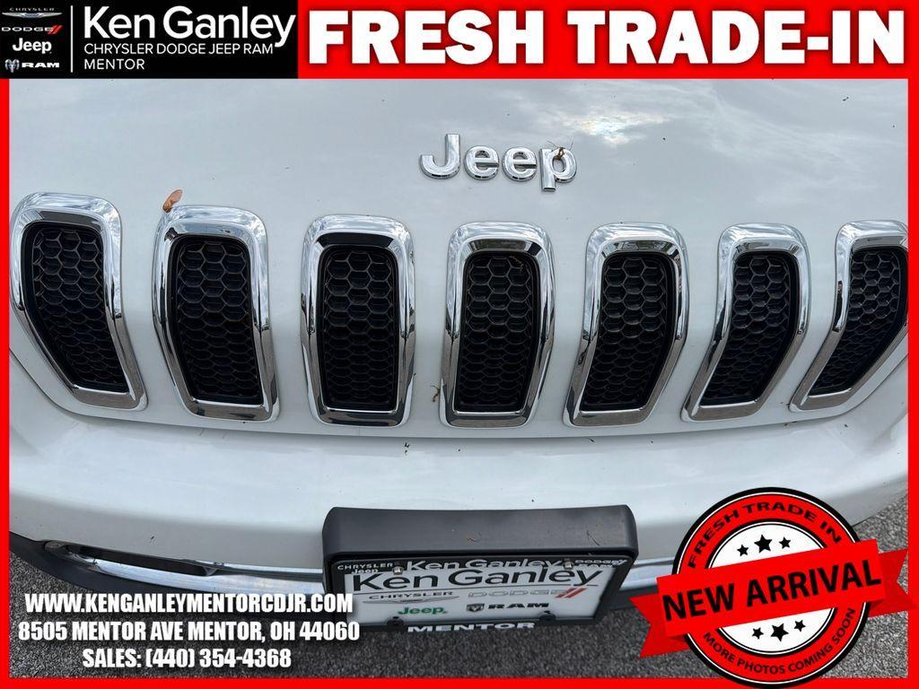 used 2017 Jeep Cherokee car, priced at $13,437