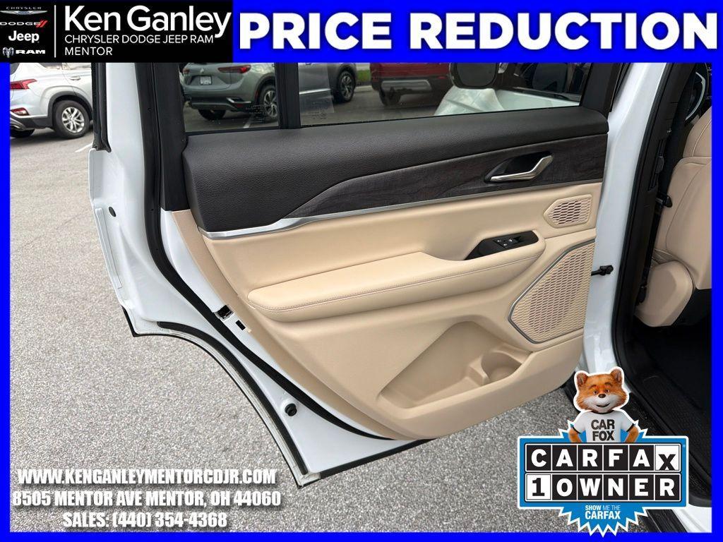 used 2025 Jeep Grand Cherokee L car, priced at $44,977