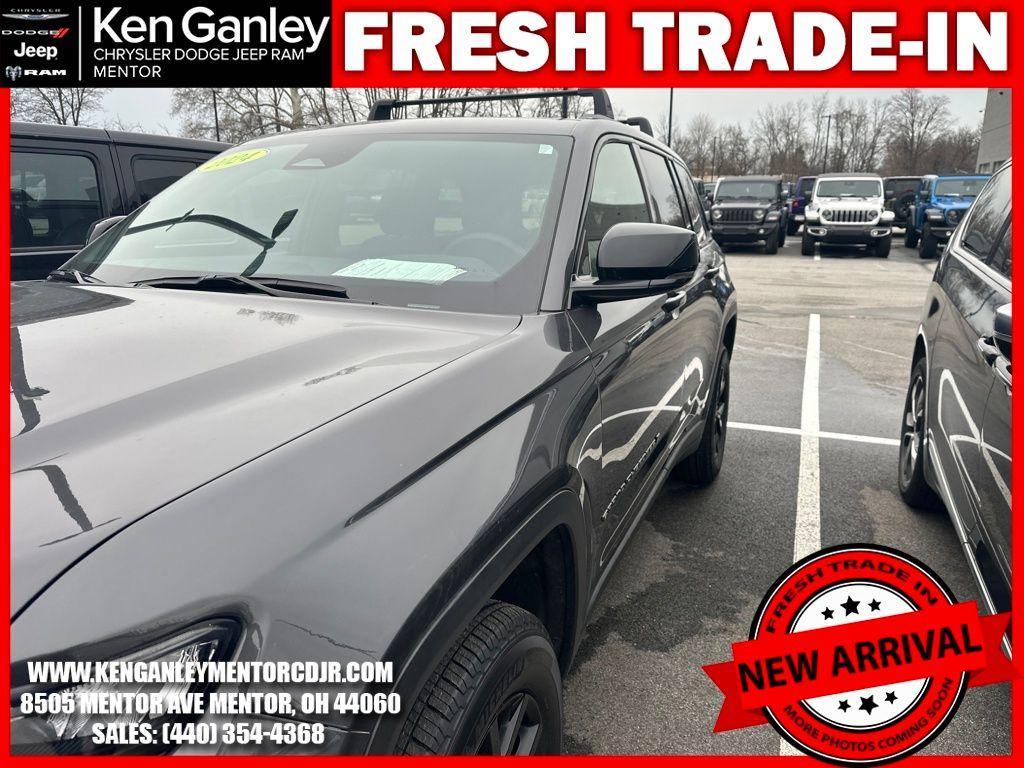 used 2024 Jeep Grand Cherokee car, priced at $33,700