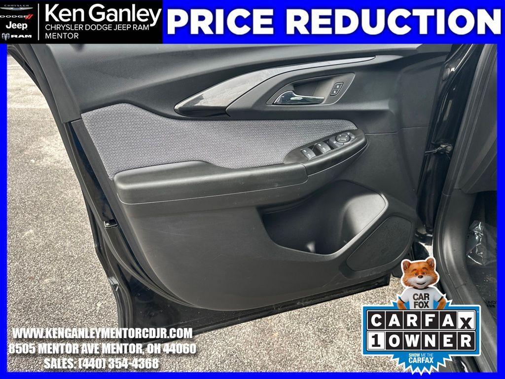 used 2023 Chevrolet TrailBlazer car, priced at $21,300