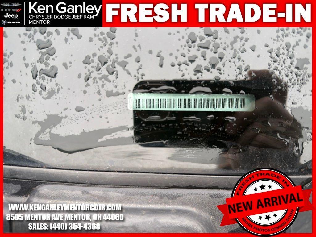 used 2021 Jeep Grand Cherokee car, priced at $18,775