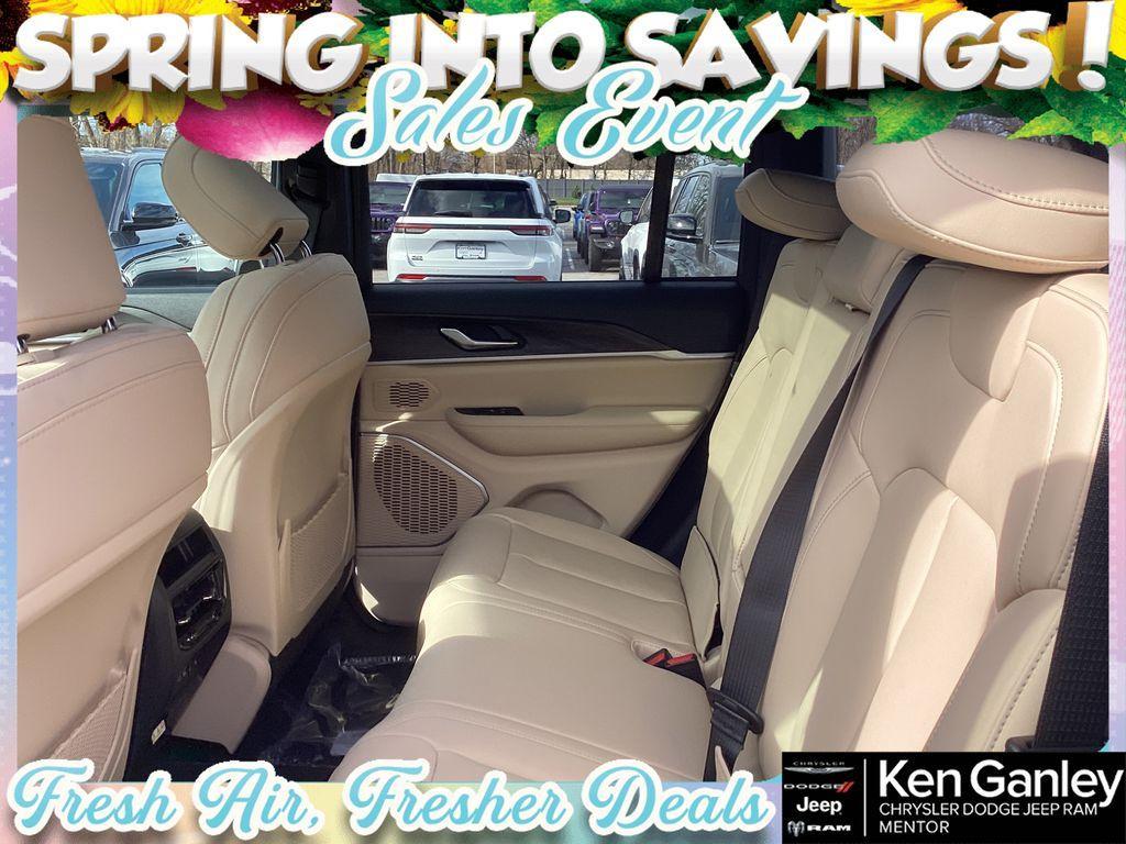 new 2026 Jeep Grand Cherokee car, priced at $46,853