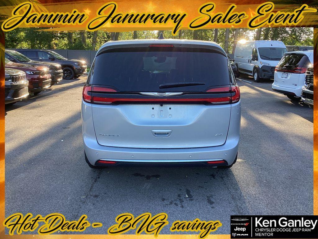 new 2026 Chrysler Pacifica car, priced at $43,343