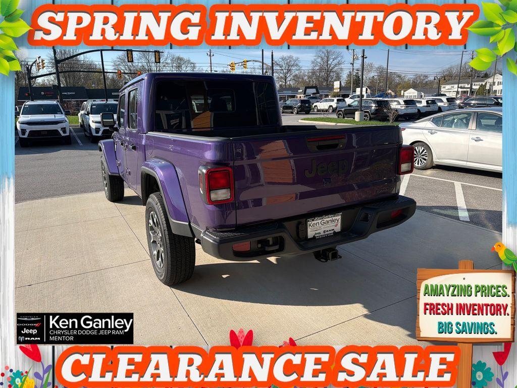new 2026 Jeep Gladiator car, priced at $46,417