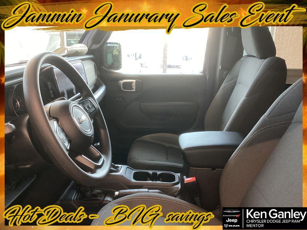 new 2026 Jeep Wrangler car, priced at $38,425