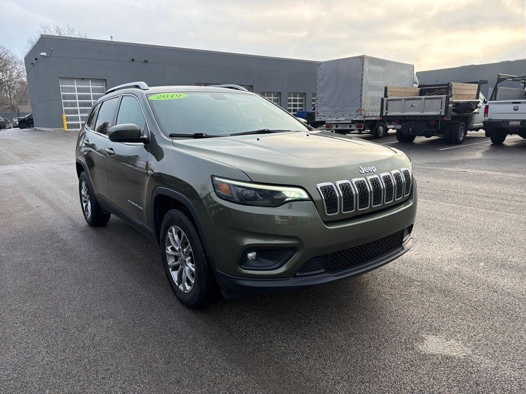 used 2019 Jeep Cherokee car, priced at $15,245