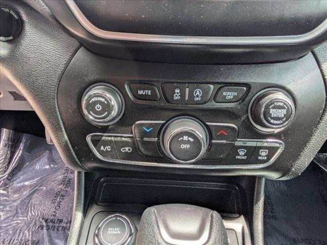 used 2019 Jeep Cherokee car, priced at $15,000