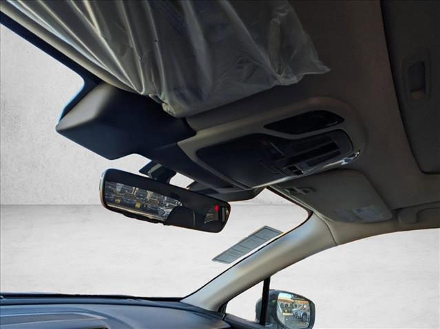 used 2025 Subaru Outback car, priced at $33,000