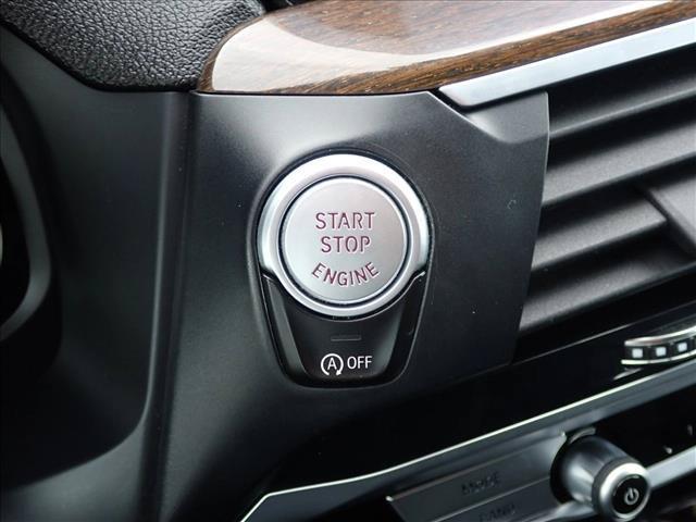 BMW X3 view 25
