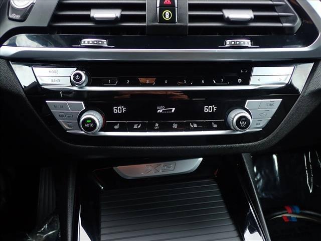 BMW X3 view 20