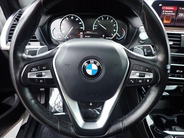 BMW X3 view 15