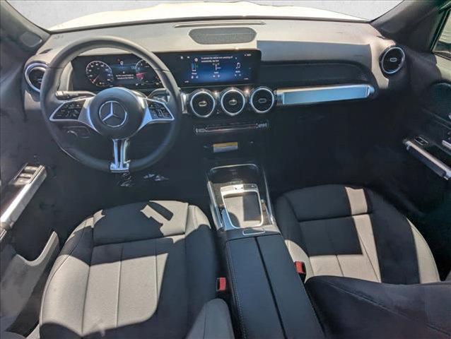 new 2026 Mercedes-Benz GLB 250 car, priced at $48,349