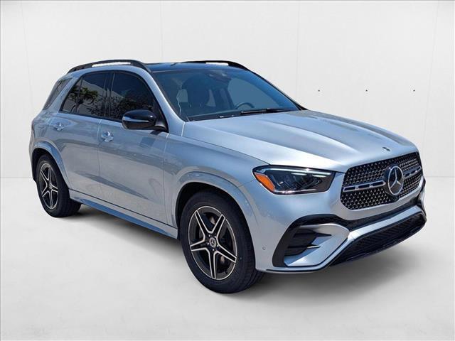 new 2025 Mercedes-Benz GLE 580 car, priced at $94,495