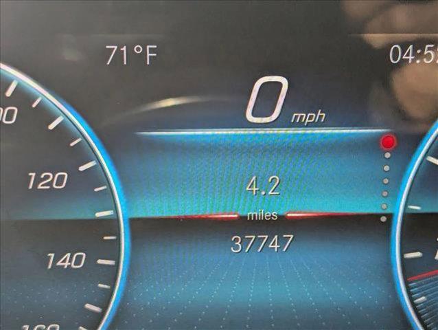 used 2022 Mercedes-Benz GLB 250 car, priced at $25,990