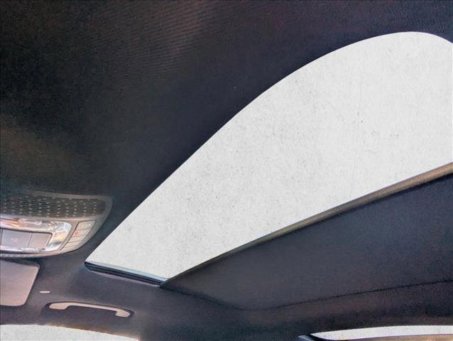 used 2022 Mercedes-Benz GLB 250 car, priced at $25,990