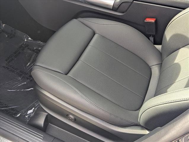 new 2026 Mercedes-Benz GLA 250 car, priced at $44,829