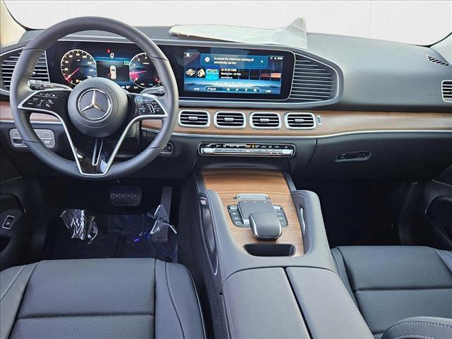 new 2025 Mercedes-Benz GLE 350 car, priced at $70,315