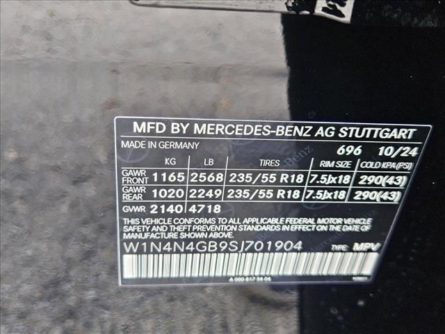 new 2025 Mercedes-Benz GLA 250 car, priced at $45,845