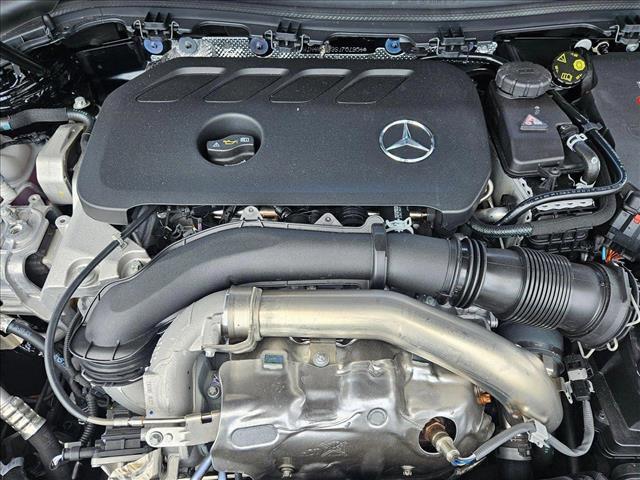 new 2025 Mercedes-Benz GLA 250 car, priced at $45,845