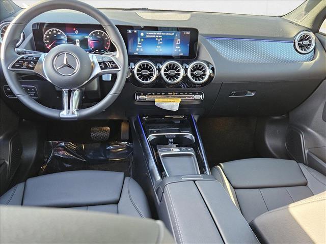 new 2025 Mercedes-Benz GLA 250 car, priced at $44,345