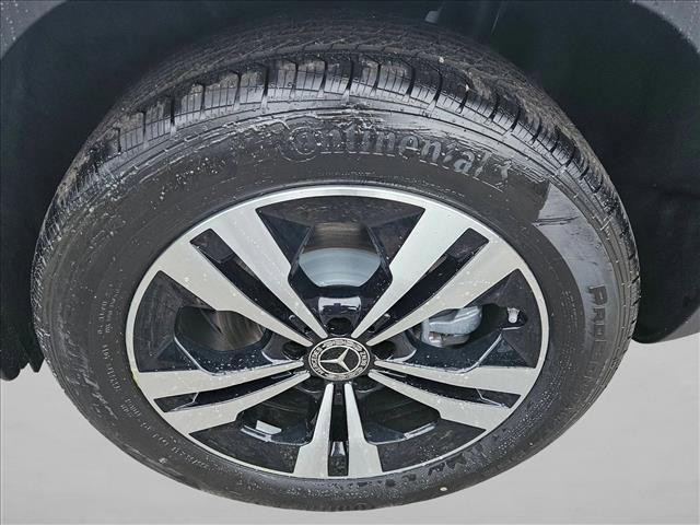 new 2026 Mercedes-Benz GLB 250 car, priced at $49,380