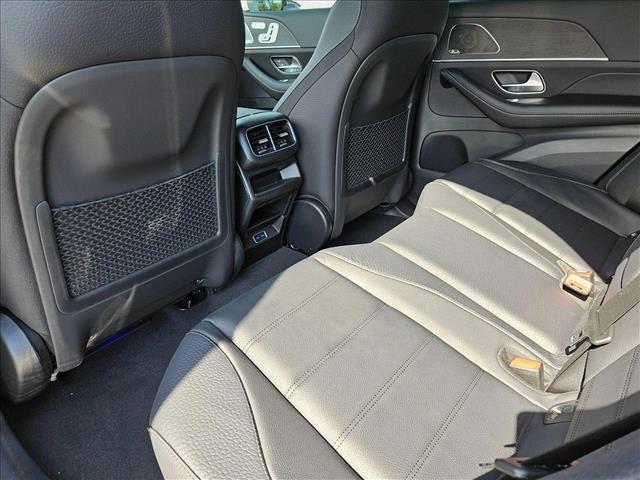 new 2025 Mercedes-Benz GLE 580 car, priced at $96,045