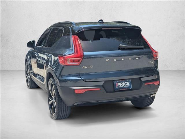 used 2022 Volvo XC40 car, priced at $25,744