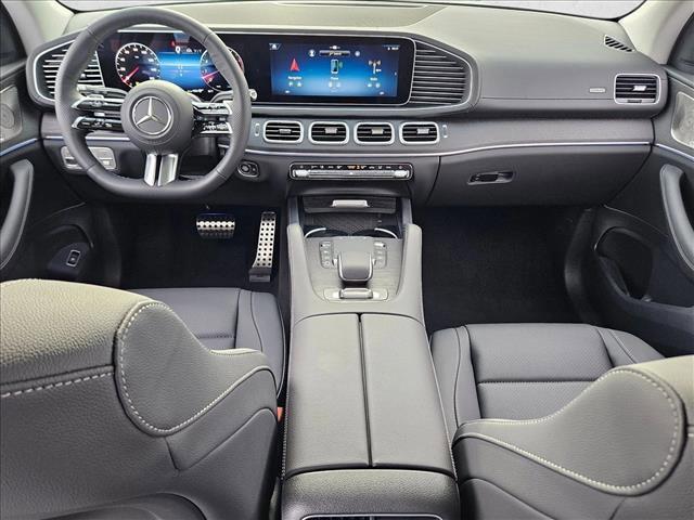 new 2026 Mercedes-Benz GLS 450 car, priced at $100,214