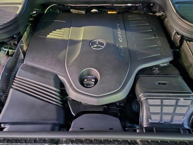 new 2026 Mercedes-Benz GLS 450 car, priced at $111,309