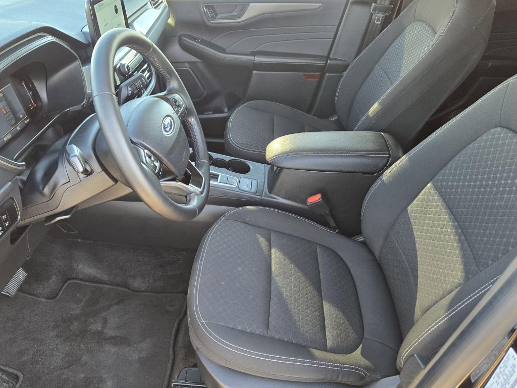 used 2024 Ford Escape car, priced at $20,263