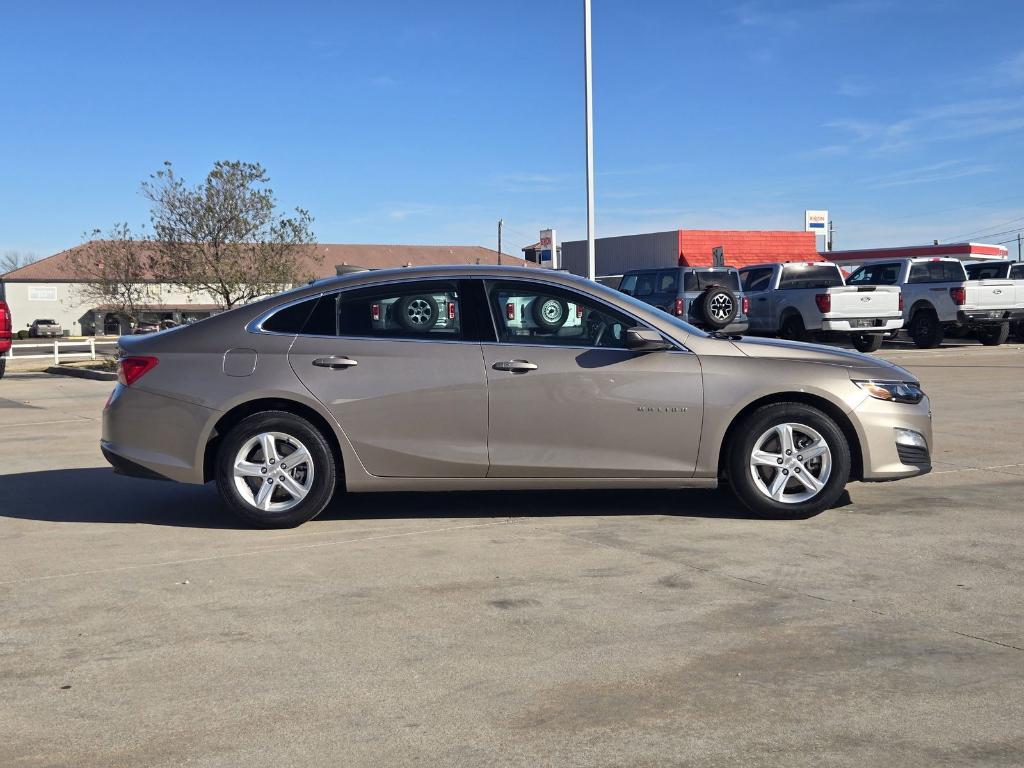 used 2024 Chevrolet Malibu car, priced at $16,568