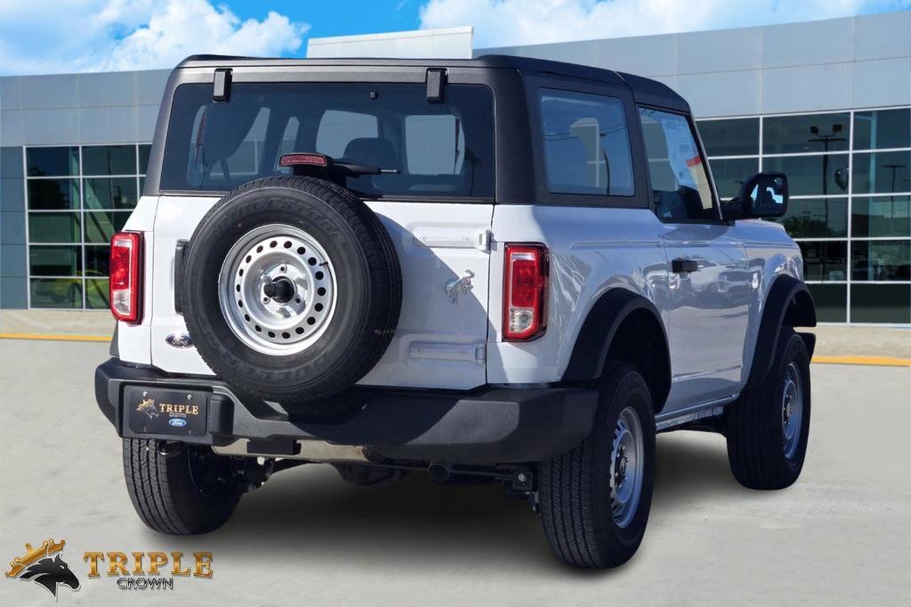 new 2025 Ford Bronco car, priced at $37,001