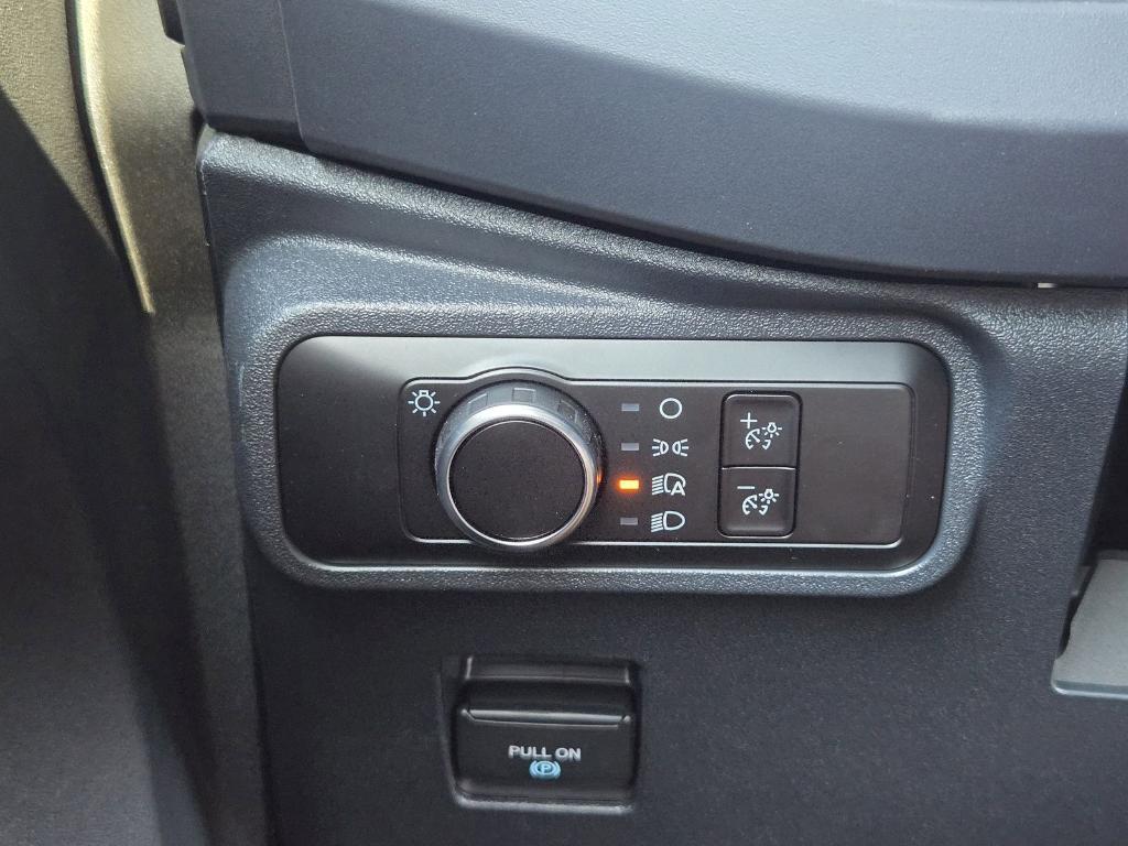 new 2025 Ford Bronco car, priced at $37,001