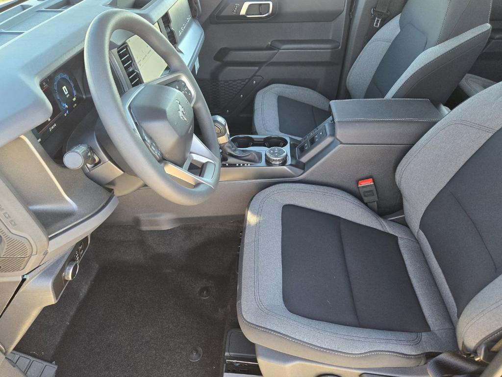 new 2025 Ford Bronco car, priced at $39,713