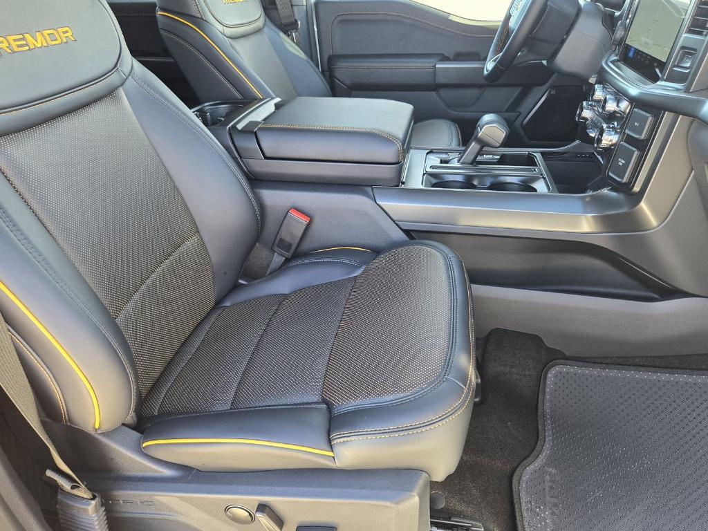 new 2025 Ford F-150 car, priced at $78,299