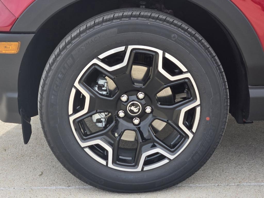 new 2025 Ford Bronco Sport car, priced at $35,821