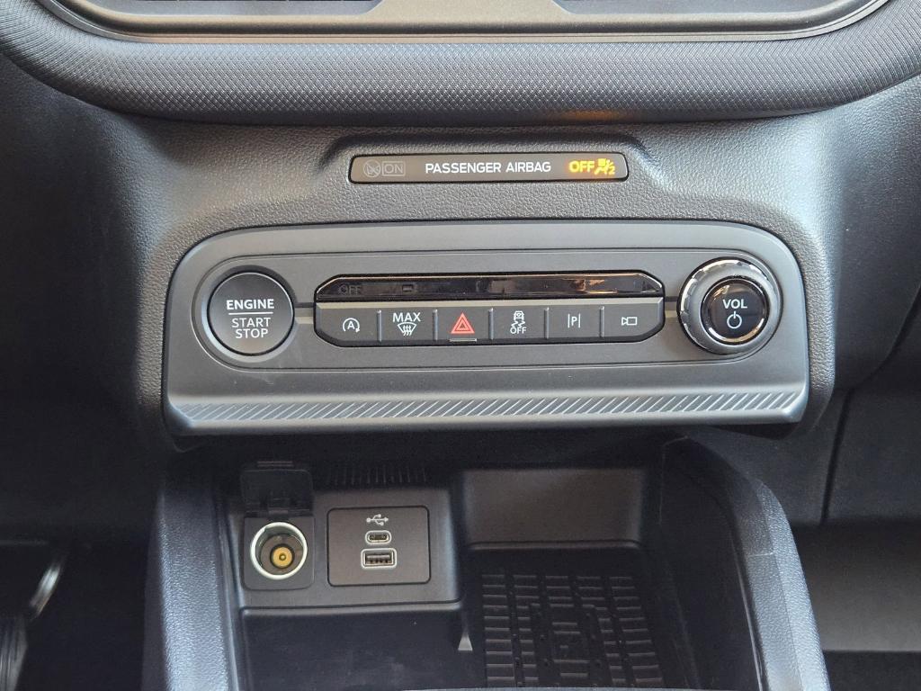 new 2025 Ford Bronco Sport car, priced at $35,461