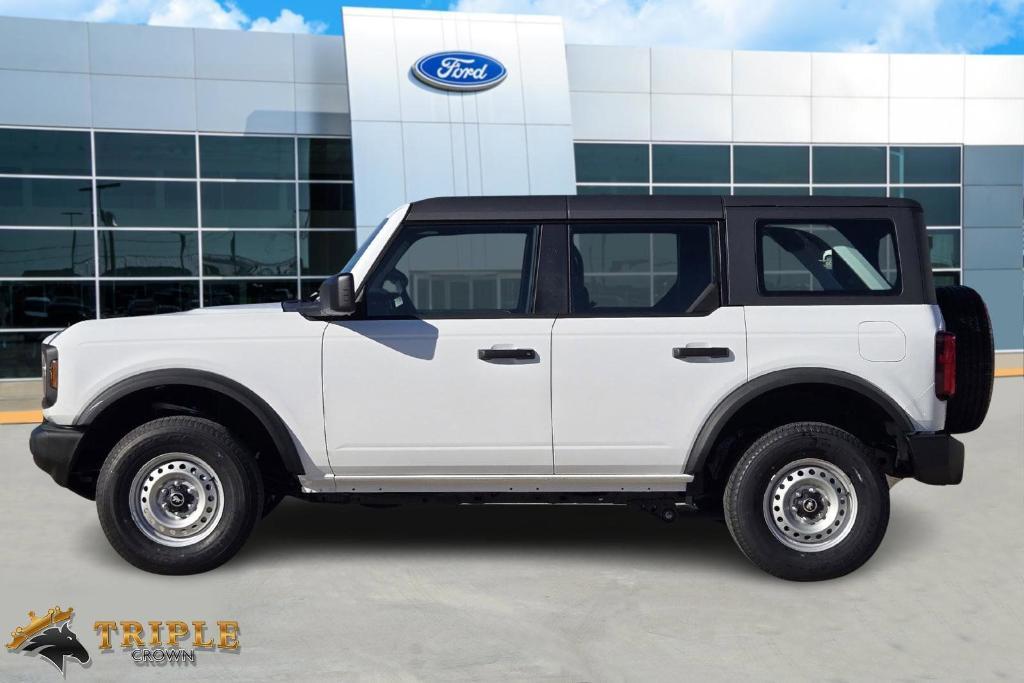 new 2025 Ford Bronco car, priced at $39,713
