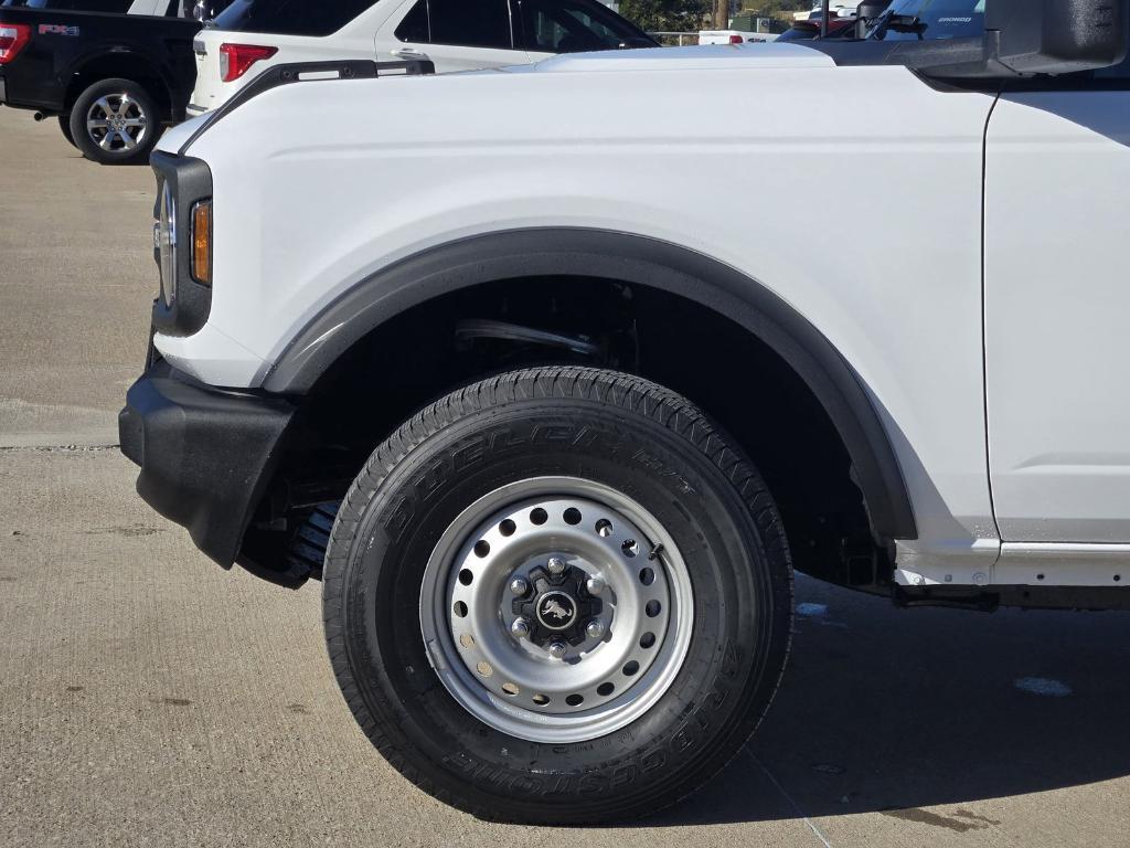 new 2025 Ford Bronco car, priced at $39,713
