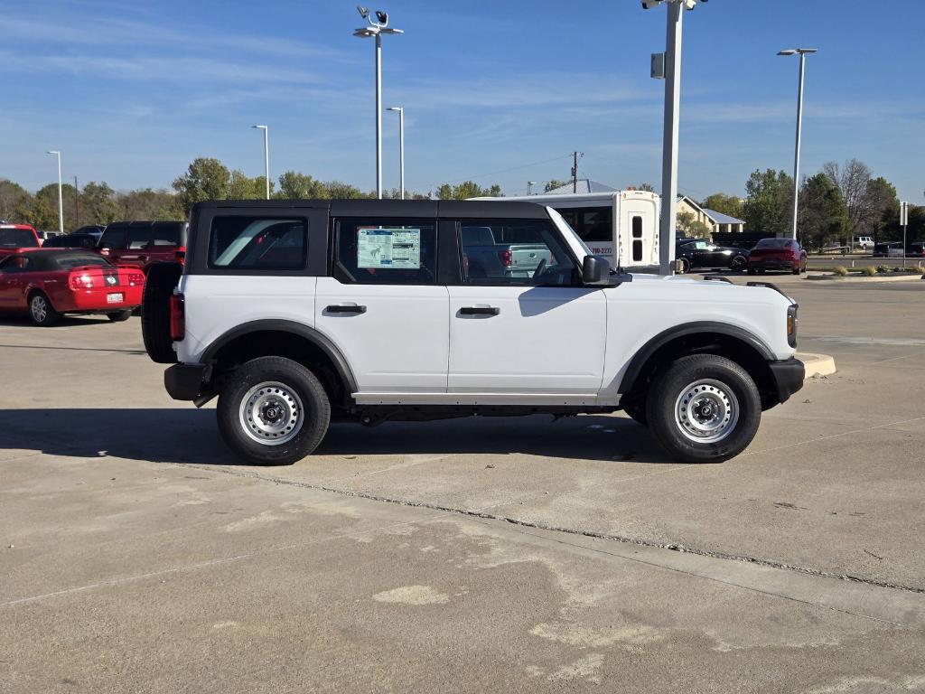 new 2025 Ford Bronco car, priced at $39,713