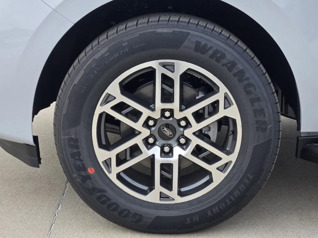 new 2026 Ford Expedition car, priced at $70,845