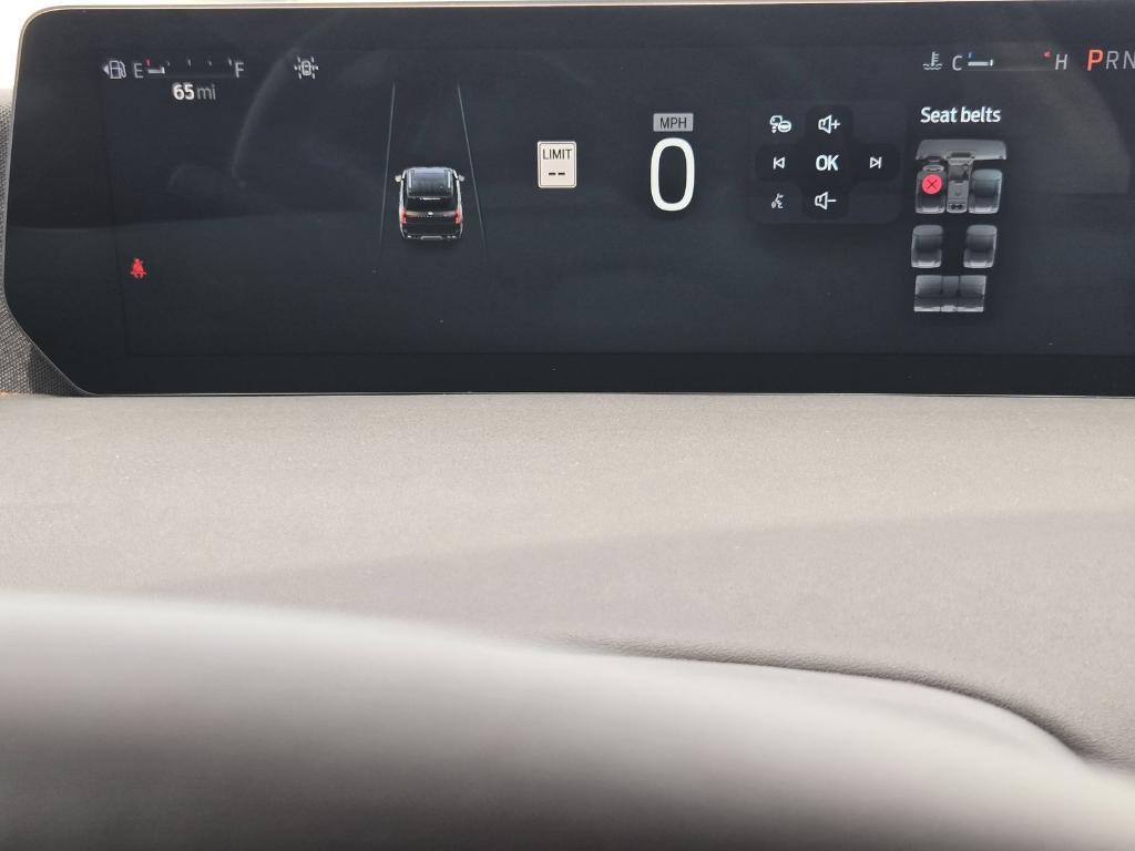 new 2025 Ford Expedition car, priced at $76,025