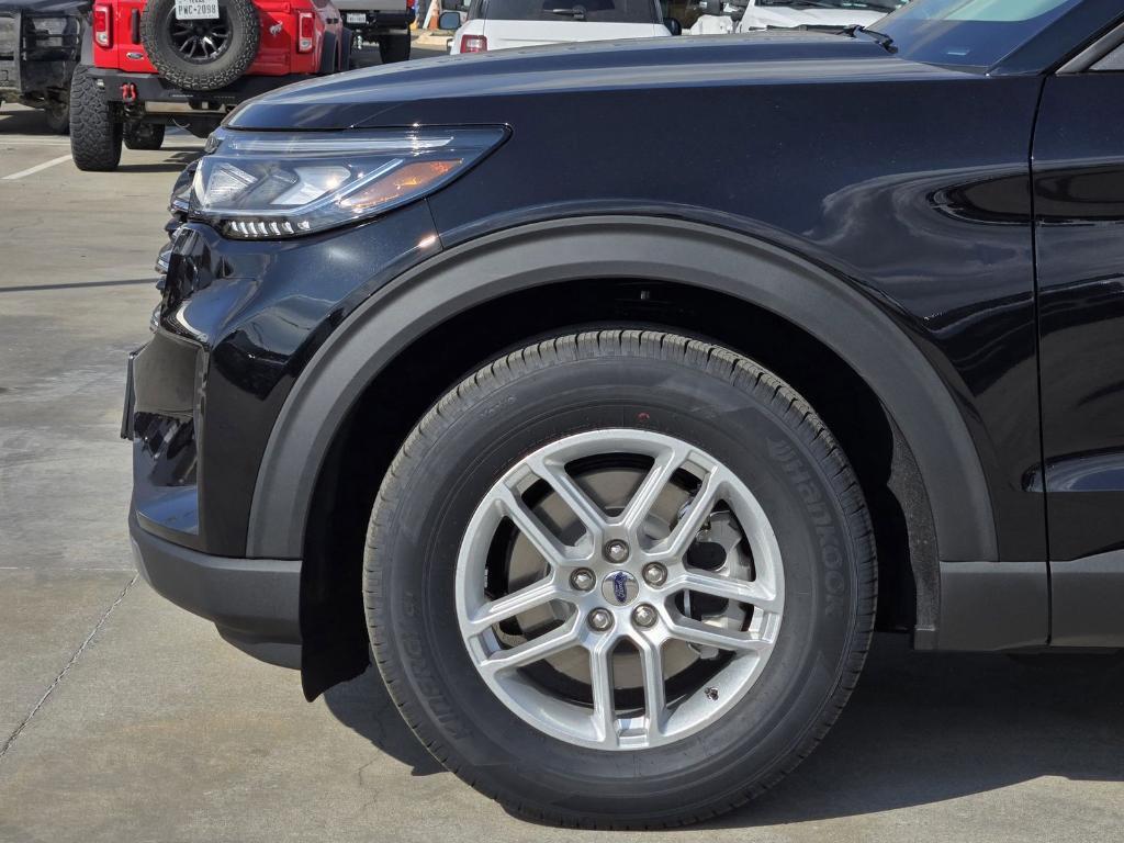 new 2026 Ford Explorer car, priced at $38,326