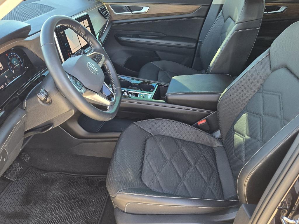 used 2024 Volkswagen Atlas car, priced at $28,565