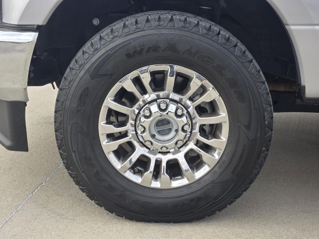 used 2022 Ford F-250 car, priced at $38,541